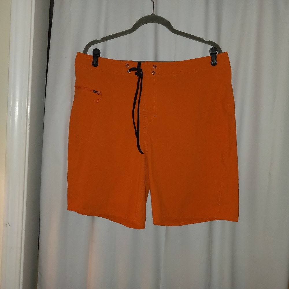 Orvis Trout Bum, Size 36 - NWOT